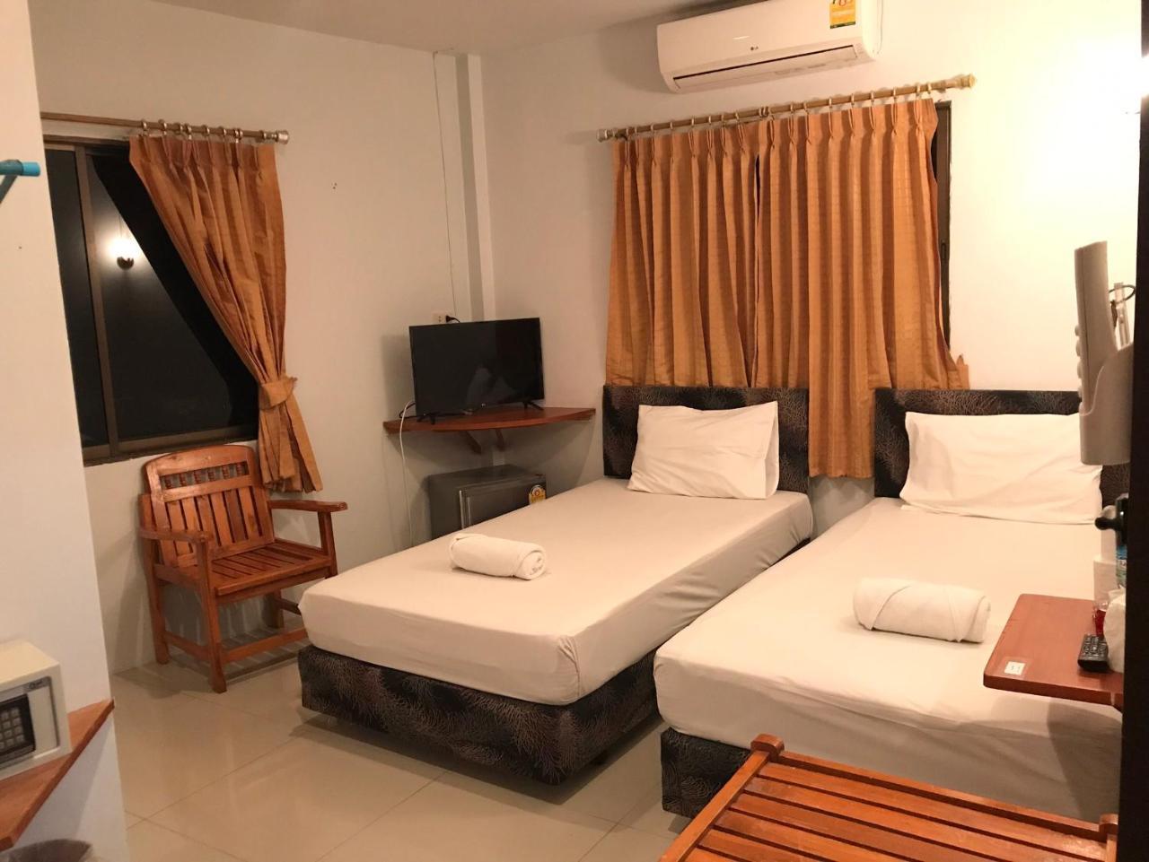 Twin Place At Kamala Beach Exterior foto